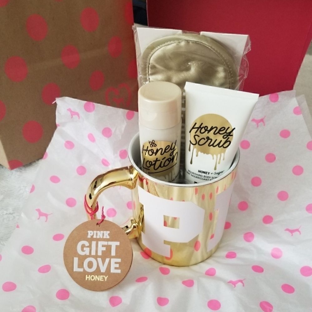 Victoria's Secret Pink Gold XL Mug gift SET - Picture 2 of 7